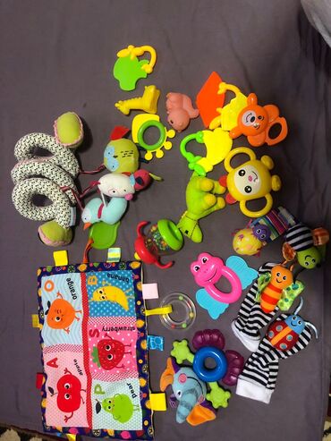 каракол детские вещи: Продаю детские вещи и игрушки в отличном состоянии 
Почти новые
