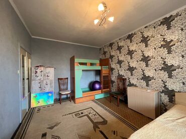 1 комнатная квартира в канте: 1 комната, 38 м², 105 серия, 4 этаж, Косметический ремонт