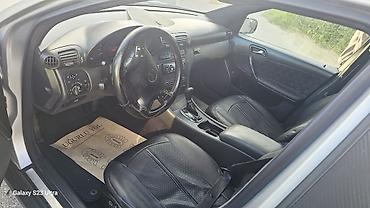 mersedes c 230: Mercedes-Benz C-Class: 2.6 l | 2001 il Sedan — 6