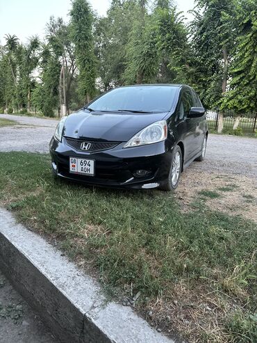 борона мала: Honda Fit: 2010 г., 1.5 л, Автомат, Бензин, Хэтчбэк