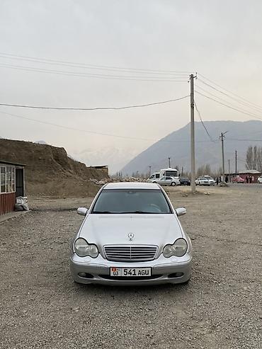 agu: Mercedes-Benz C-Class: 2002 г., 2 л, Механика, Бензин, Седан — 3