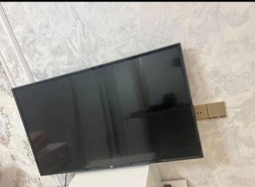 телефон флай с телевизором сенсорный: Tv LG smart 82 ekran ela veziyyetde. Qiymet 250 azn. Unvan Xirdalan