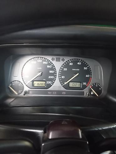malibu 2: Volkswagen Vento: 1992 г., 1.8 л, Механика, Бензин, Седан — 1