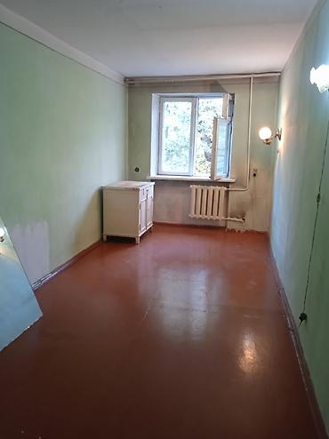квартира советской: 2 комнаты, 44 м², Бишкек Парк ТРЦ Индивидуалка, 3 этаж, Требуется ремонт — 1