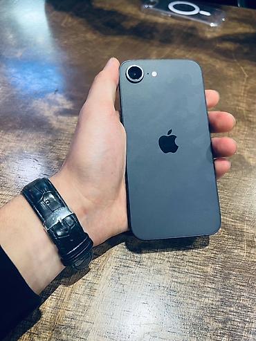 iphone cs max: IPhone 16E Состояние идеальное 10/10 Коцок нету царапин нету все — 1