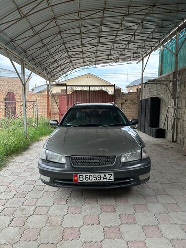 тайота грация: Toyota Camry: 1999 г., 2.2 л, Автомат, Бензин, Универсал