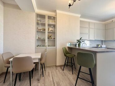 flat on rent: 4 комнаты, Агентство недвижимости, Без подселения, С мебелью полностью