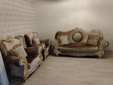 Divanlar: İşlənmiş, Divan, 2 kreslo