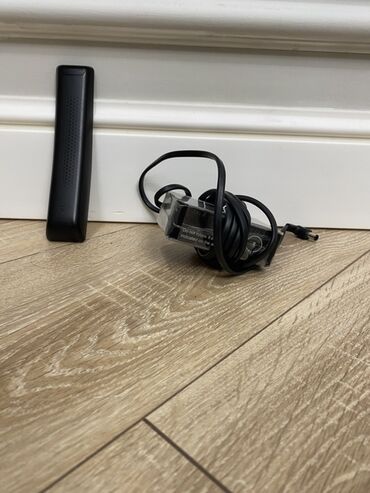 Пульты: Саундбар Samsung с пультом ДУ Комплект: - саундбар (узкий — 3