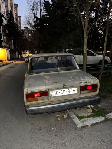 VAZ (LADA): VAZ (LADA) 2107: 1.6 l | 1984 il 235000 km Sedan