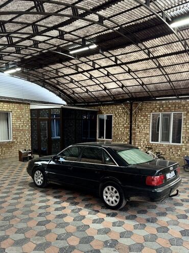 Audi: Audi A6: 1995 г., 2.6 л, Механика, Бензин, Седан — 4