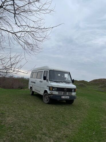 civic 1991: Мерседес Т1 в продаже Состояние отличное,вложение по кузову, коробка