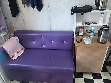 Kommersiya daşınmaz əmlakı: Tecili satilir,9kv²,kupcalidi,etrafli melumat ucun wp yazin: 070 577 — 5