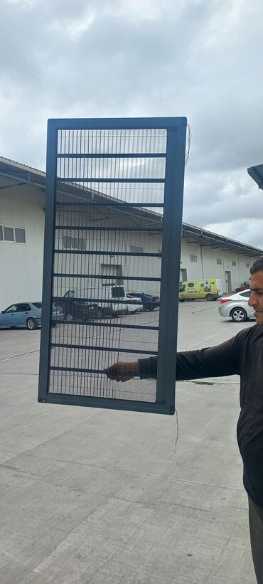 Plastik qapılar: Plasti̇k şkaf. Ağ və rəngli̇ — 18