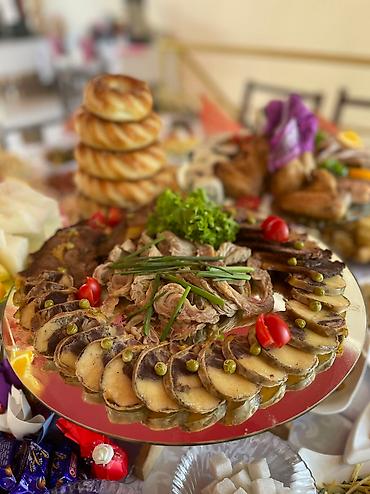 Выездные банкеты: Выездные банкеты | Посудомойки, Повара | Фуршетный стол — 32