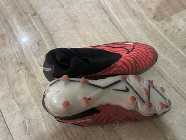 кросы: Мужские кроссовки, 41, Nike, Б/у, цвет - Красный, Самовывоз