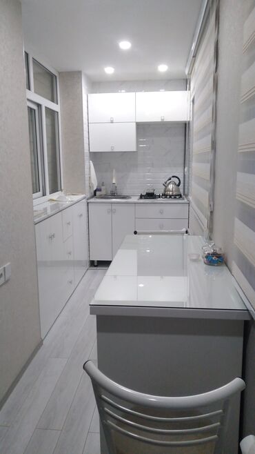 Günlük kirayə mənzillər: 3 otaqlı — 25