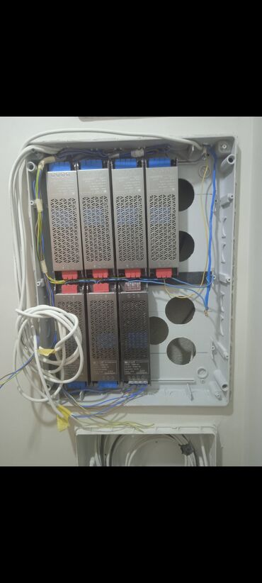 Электрики: Электрик | Электромонтажные работы 3-5 лет опыта — 3