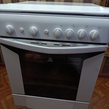 печь духовка: Продаю газовую плиту Indesit в ухоженном состоянии! Размер: 60*60 см