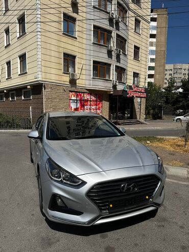 машина алам рассрочкага: Hyundai Sonata: 2019 г., 2 л, Автомат, Газ, Седан