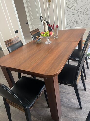 Masalar: Qonaq otağı üçün, İşlənmiş, Açılan, Kvadrat masa, 8 stul