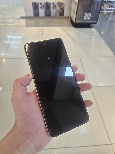 poco c6: Tecno Spark 20C, Б/у, 128 ГБ, цвет - Желтый — 2