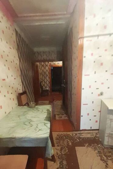 mingecevirde 1 otaqli evlerin qiymeti: Gəncə, 3 otaqlı, Köhnə tikili, 115 kv. m