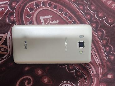 samsung galaxy s10e: Samsung Б/у, цвет - Золотой, 2 SIM — 2
