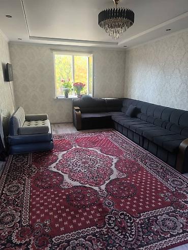 Продажа коттеджей и домов: Продается двухэтажный дом в 130 квадратных метров в районе рынка — 2