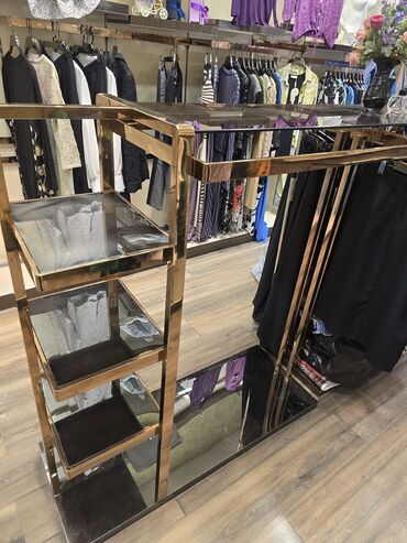 Digər mebel: Geyim mağazası ücün mebel,vitrin stilaj,aksesuarlar, kreslo -da lalafo.az — 4 Digər mebel: Geyim mağazası ücün mebel,vitrin stilaj,aksesuarlar, kreslo — 4