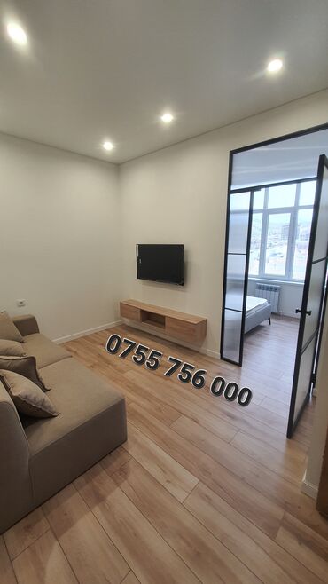 аренда квартир бишкек 20 000: 45 м², С мебелью