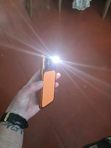 Apple iPhone: Narıncı, Face ID — 4