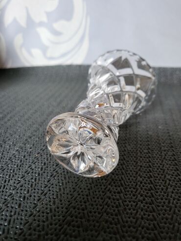 Vaze i saksije: Vaza, Novo — 9