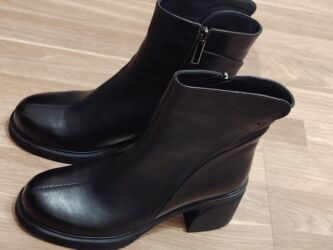 весенние сапоги: Ölçü: 41, rəng - Qara, Yeni