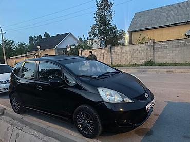 Honda: Honda Fit: 2009 г., Вариатор, Бензин, Хэтчбэк — 5