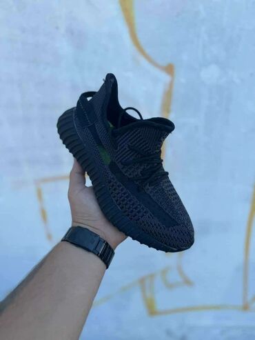 Patike: Patike – sportsko-lifestyle model sa knit gornjištem i istaknutim — 10