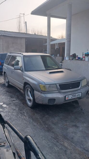 Subaru: Subaru Forester: 1999 г., 2 л, Автомат, Газ, Внедорожник