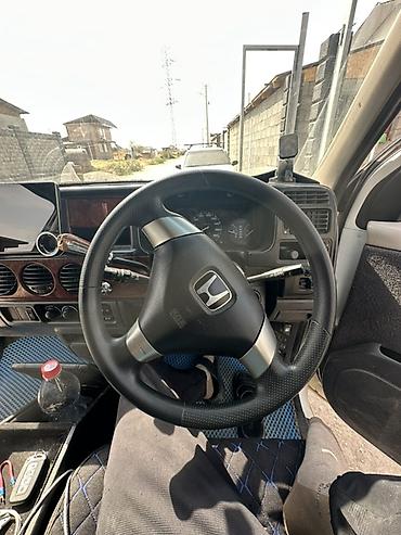 2000: Honda Stepwgn: 2000 г., Минивэн — 5