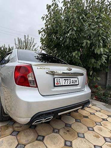 Chevrolet Lacetti: 2004 г., 1.6 л, Механика, Бензин