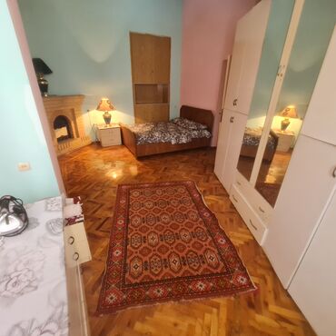 Günlük kirayə mənzillər: 2 otaqlı, Səbail r. r-nu — 2