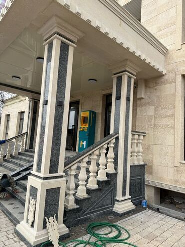 Фасадные гранитные плитки: Плиты из гранита оптом и в розницу для облицовки фасадов, ступеней или — 20