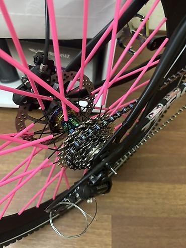 stark velo: Məhsul: fərdiləşdirilmiş dizayn və Shimano hidravlik disk əyləclər — 6