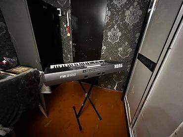 sintezator mp3: Pa 900 yaxşı vəziyyətdədir təcili satılır evdə işlənib Üstündə çexolu — 1
