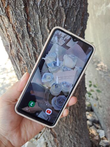 телефон самсунг а: Samsung Galaxy A10, Колдонулган, 32 ГБ, түсү - Ак, 1 SIM, 2 SIM
