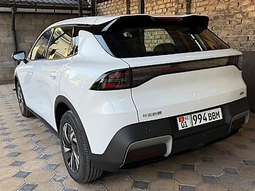 cha: Changan Qiyuan Q05: 2026 г., 1.5 л, Автомат, Электромобиль, Внедорожник — 4