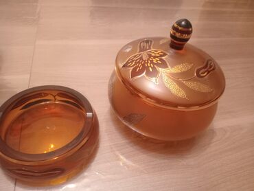 Samovarlar: Satılır: Məişət və geyim əşyaları paketi 1) Elektrik samovarı - — 14