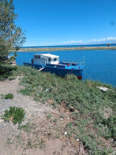 скутера водные: Готовый бизнес на Исык Куле длина 17.5 ширина 3.5 места 40 45 человек