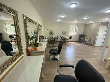 Digər kommersiya daşınmaz əmlakı: Gənçlik metrosunun yaxınlığında 1-ci mərtəbəsində yerləşən 45kv sahəsi — 8