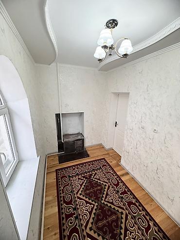 Продажа коттеджей и домов: 🏠 Үй сатылат — Ош шаары! Мырзалы Чону уулу 82. 📍 БОЛЖОЛ: “Хан-Ордо” — 13