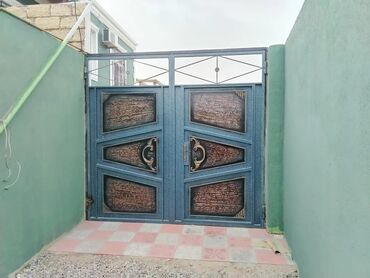 qala ramanı: Ramana qəs. 7 otaqlı, 200 kv. m, Kredit yoxdur, Orta təmir